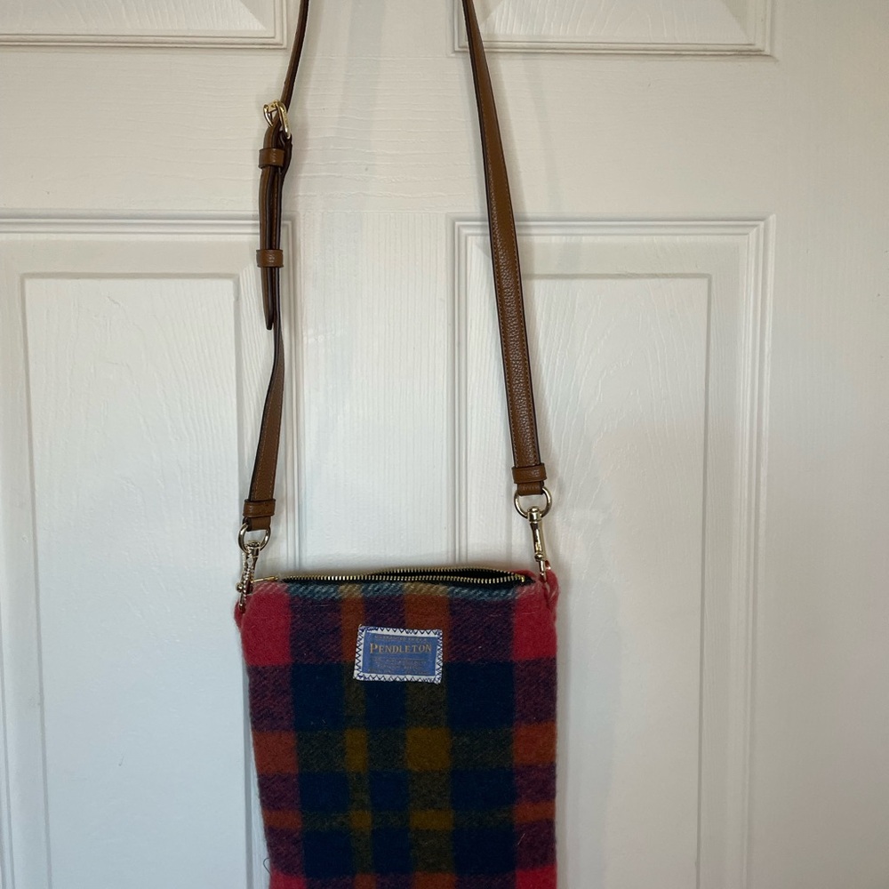 Pendleton crossbody red wool bag